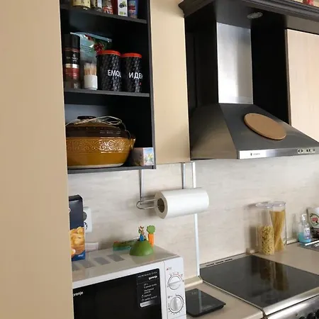 Two Floors Few Minutes From The Beach Apartament *