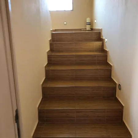 Apartment Two Floors Few Minutes From The Beach *