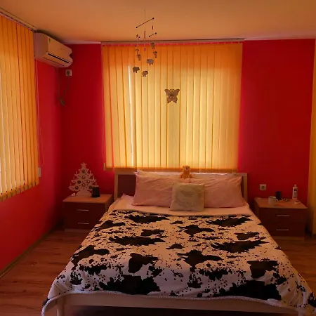 Apartment Two Floors Few Minutes From The Beach *